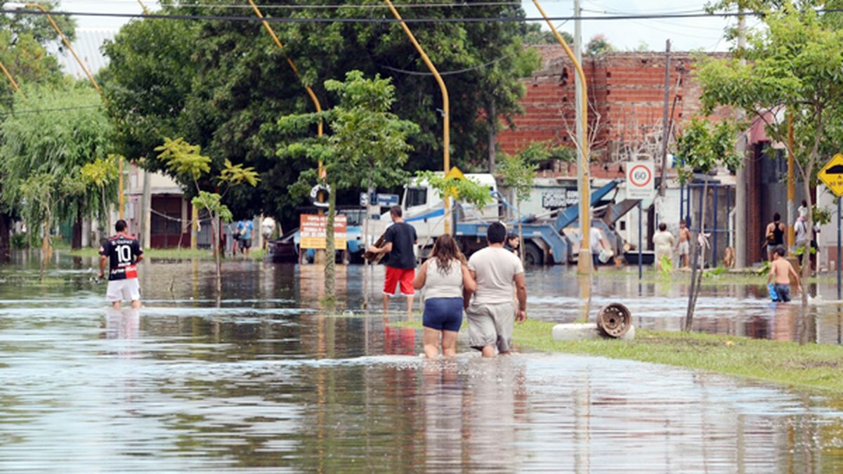 Por La Inundaci N A N Hay Evacuados En El Centro Del Pa S