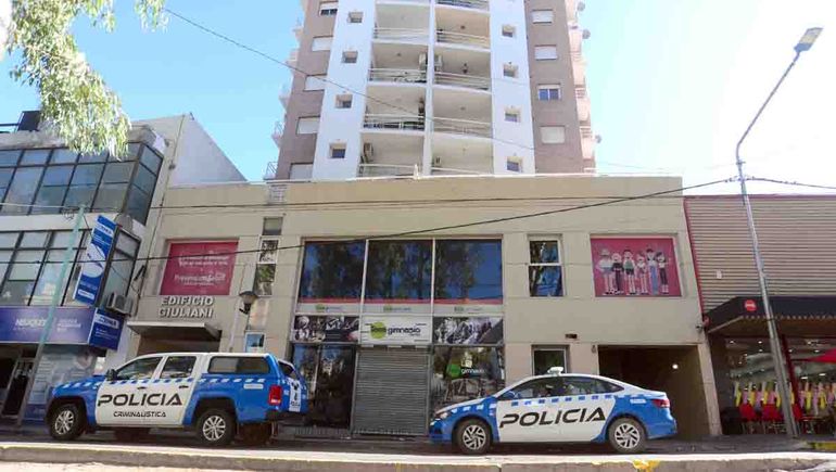 Se conoció la autopsia de la joven que murió tras caer de un balcón