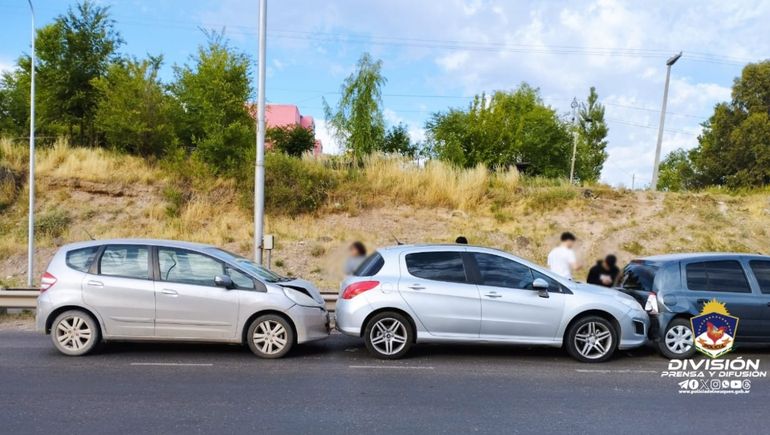 El Caos Y La Poca Distancia Volvieron A Ocasionar Un Choque En Cadena