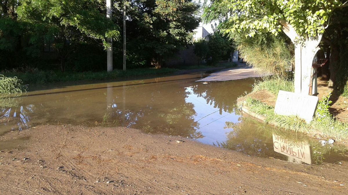 Las Fuertes Lluvias Inundaron Distintos Barrios De La Ciudad