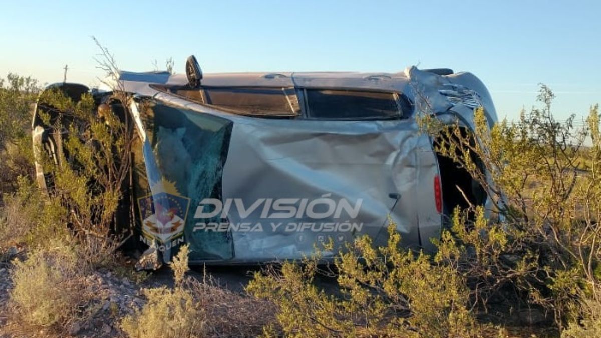 El Misterio Del Auto Volcado Y Abandonado En La Ruta De Vaca Muerta