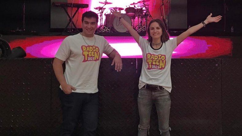 Luego de la previa, Radio Teen trasmitió en vivo la apertura del show.