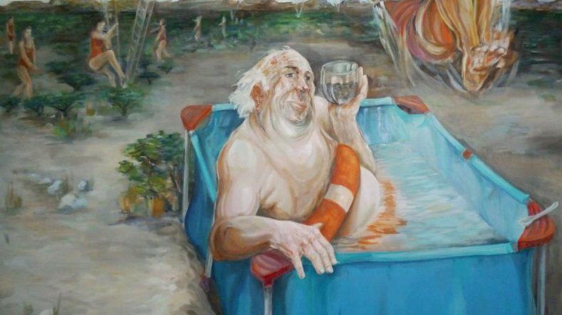 Alejandro tiene 37 años y vive en Centenario. Ha vendido obras en el exterior y hoy expone en Neuquén. Sus cuadros dialogan con el espectador en la lucha por sobrevivir en esta sociedad.