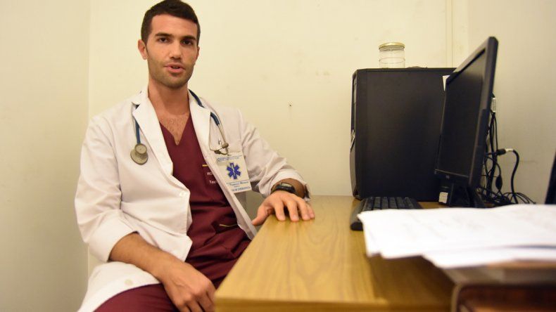 Horacio Trapassi, del servicio de emergencia del hospital Castro Rendón.