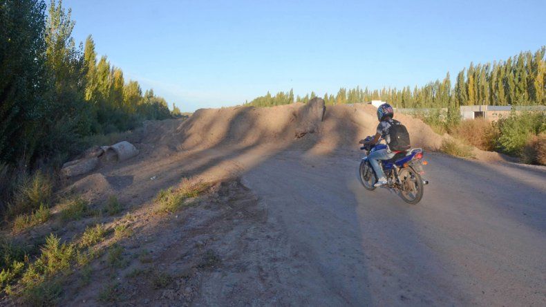 <div>A pesar de no estar inhabilitado, el camino se utilizaba igual.</div>