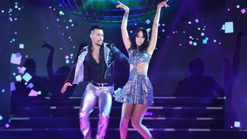 El Dipy bailó el jueves por primera vez en la pista de Showmatch y ayer explotó el escándalo.