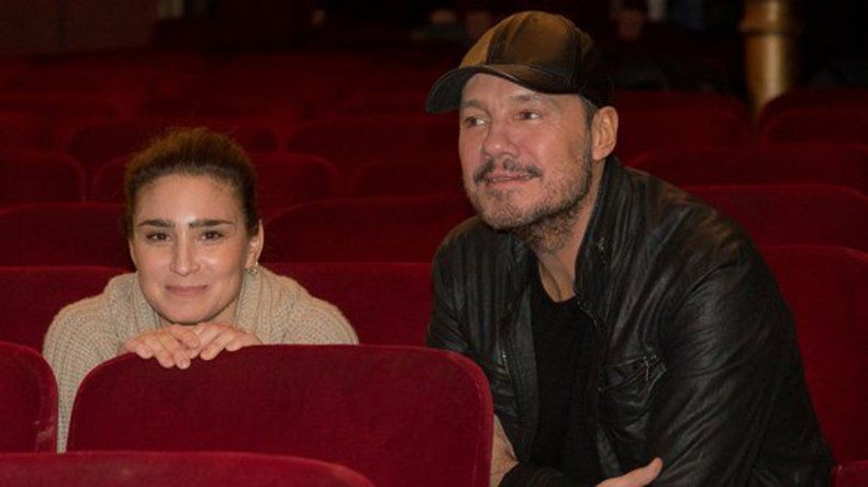 En la cinta, la directora se pone en la piel de Robertina, una actriz exitosa y ansiosa que se verá sorprendida por la situación de un amigo.