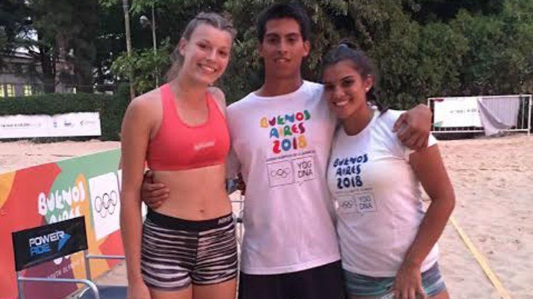 Dos Neuquinas A La Selección Juvenil Beach Handball