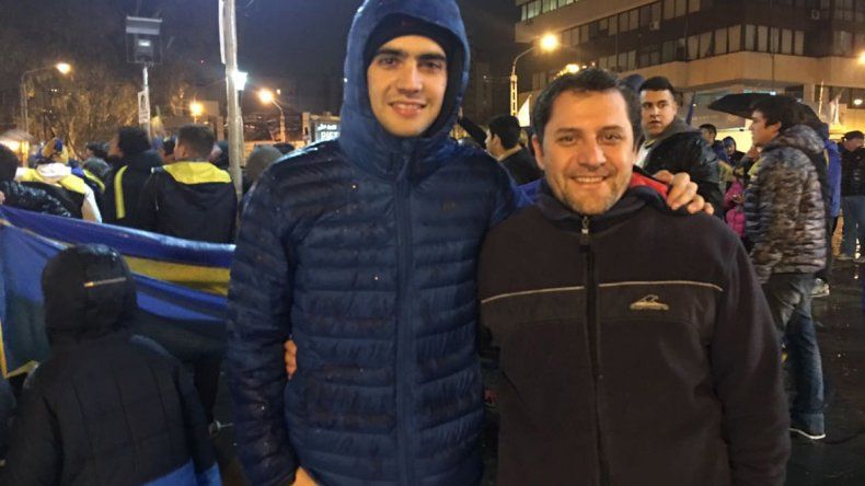 Echeverría, piloto de TC, fue al Monumento con un amigo. Hernández también lo vivió a full.