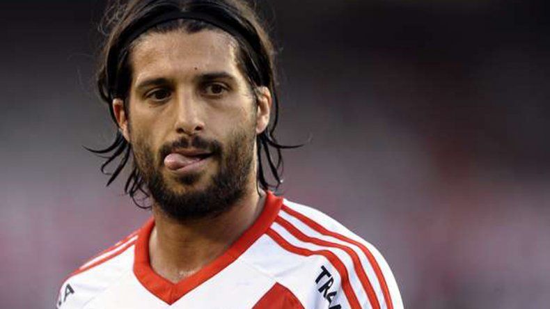 El ex delantero del Millo estuvo en la despedida de Cavenaghi.