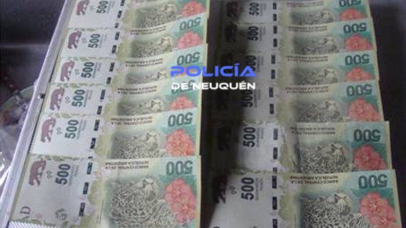 Secuestraron casi diez mil pesos.