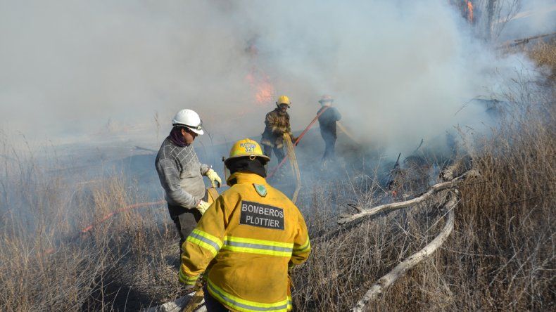 Tres provincias, en jaque por fuertes vientos: un muerto en Neuquén