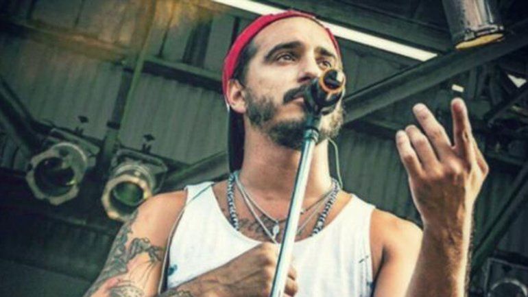 El grupo publicó un comunicado y defendió a Santiago Aysine.