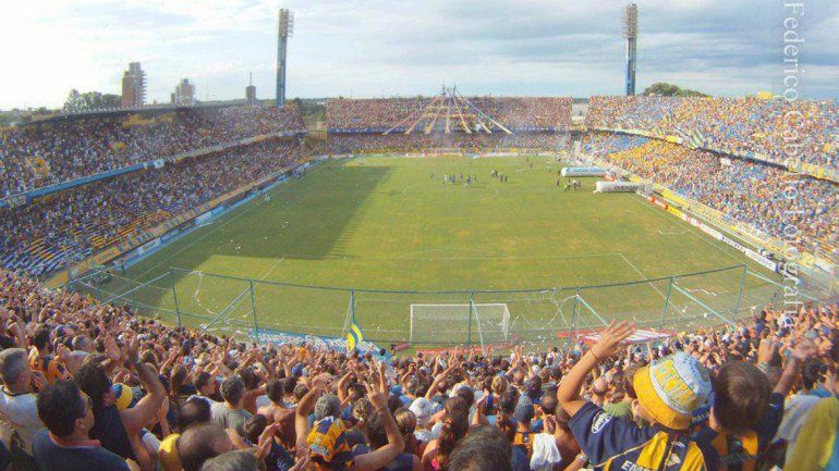 <b>Gigante de Arroyito (Central).</b>