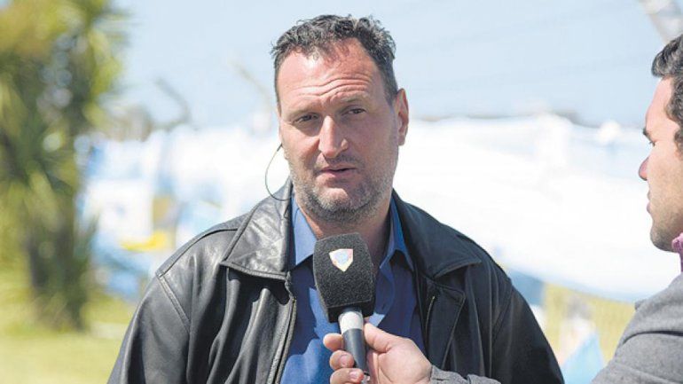 Luis Tagliapietra, padre de uno de los tripulantes, se enteró por la TV.