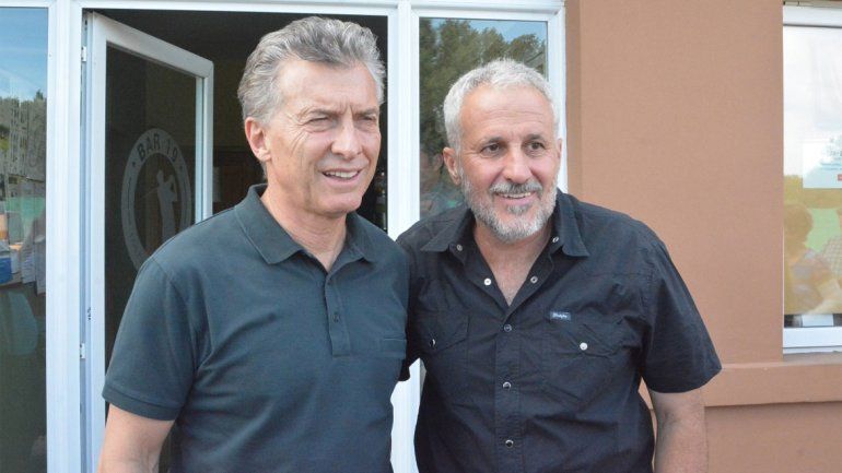 Macri junto a Peressini
