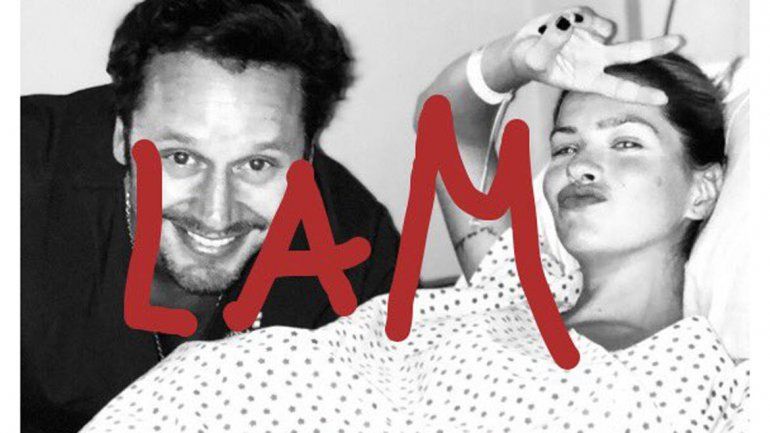 Vicuña y la China antes del parto y a la espera de Magnolia.