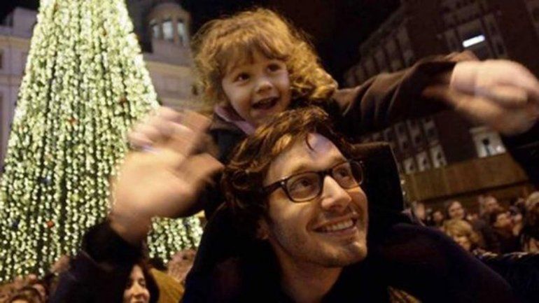 El chileno con Blanquita, su hija fallecida.