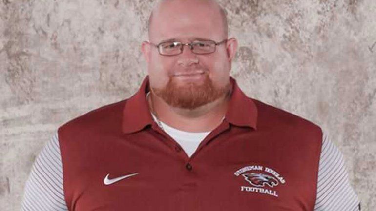 El héroe fue homenajeado por la comunidad de la escuela Marjory Stoneman Douglas. Feis había estudiado ahí.