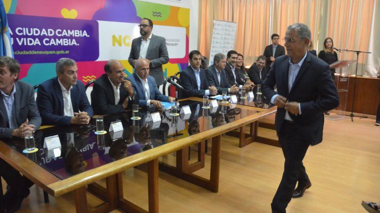 Horacio Quiroga dio una conferencia de prensa en la Municipalidad.