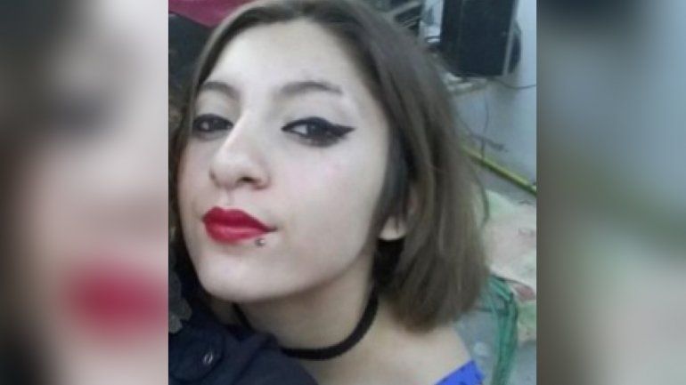 Buscan a una adolescente que fue vista por última vez el Buscan a una adolescente que fue vista por última vez el