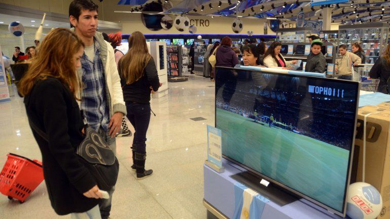 Aseguran que los precios de los súper son difíciles de igualar.