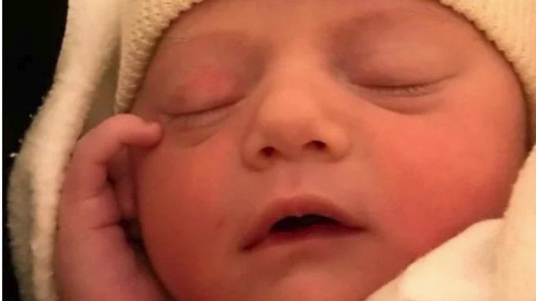 <div>Palazo. "¡Resulta que la licenciada opina de economía! Me caigo y me levanto", </div><div>fue uno de los tuits en contra.</div>