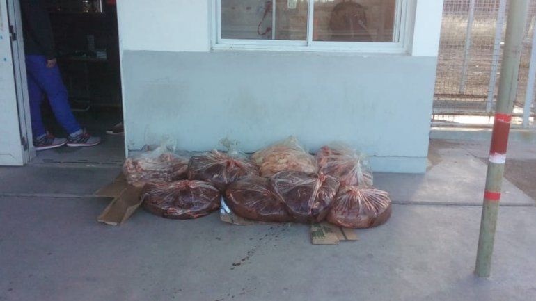 La mercadería secuestrada esta tarde en Picún Leufú.