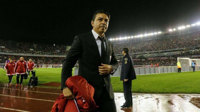 Los candidatos naturales a reemplazarlo si se va. Diego Simeone es el soñado, pero suena utópico que se vaya del Atlético luego de que le retengan a Griezmann. Marcelo Gallardo, de River, otro que hizo méritos.
