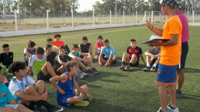 Inferiores. El Naranja, una máquina de formar futbolistas. El club se encuentra en pleno crecimiento.