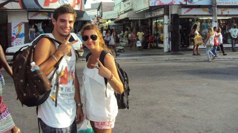 La víctima y su esposo, un contador de 33 años, se conocieron en la secundaria.