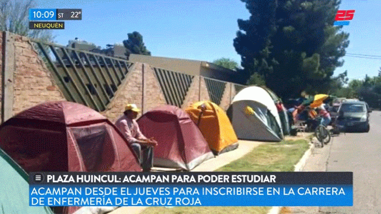 Acamparon todo el fin de semana para poder estudiar