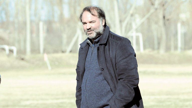 Gastón Sobisch, del Rojo local, se mostró en desacuerdo con las sociedades anónimas.