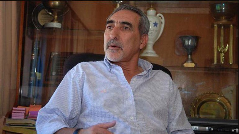 Jorge Escaris, del Deportivo Roca, tuvo un dramático relato. No ve otra salida.