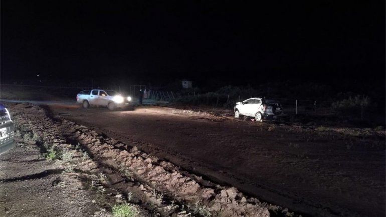 Tragedia en Cutral Co: al menos dos personas murieron calcinadas en un violento accidente