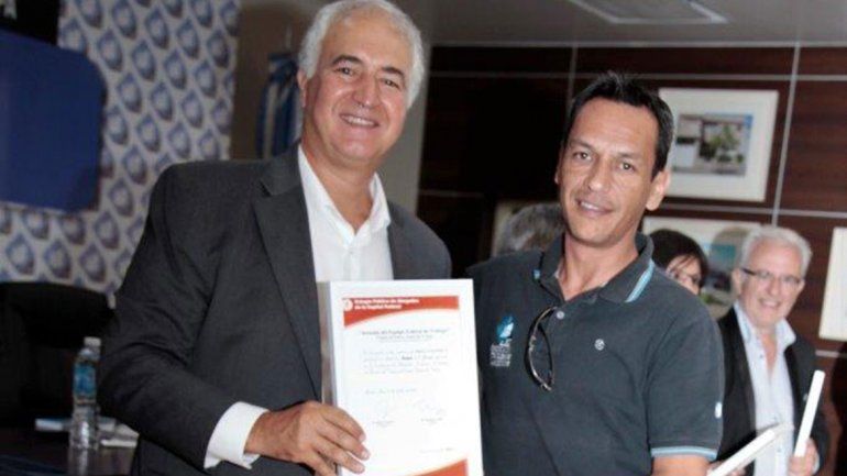 Dr.Juan Pablo Capon Filas con el delegado regional Cutral Co Diego Vallejos