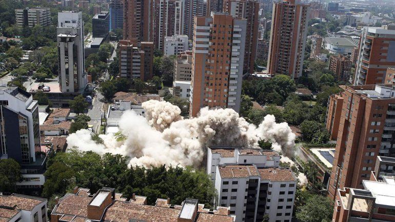 Video: Pablo Escobar's lair has collapsed