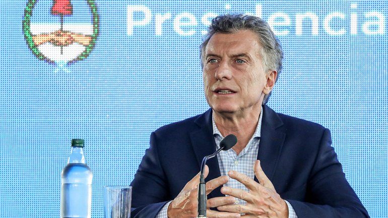 Macri suspended his European tour because of the Argentine crisis