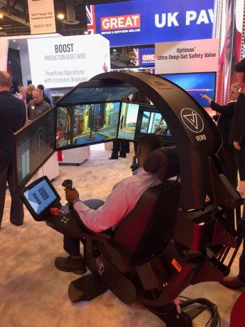 Los simuladores fueron protagonistas de la feria y miles de personas se acercaron a probarlos.