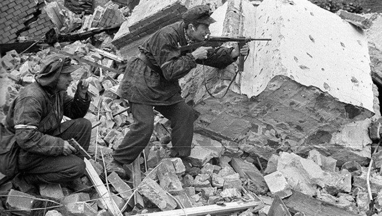 El levantamiento de Varsovia generó batallas diarias en las calles de la ciudad.