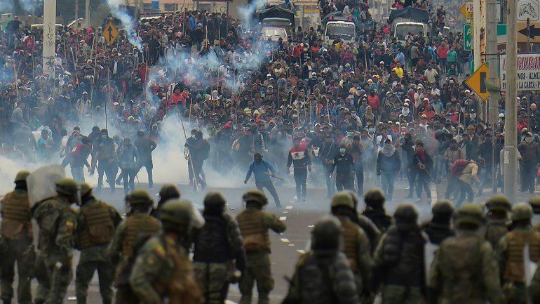 Ecuador 9 Dias Cinco Muertos Y Casi 600 Heridos Ecuador