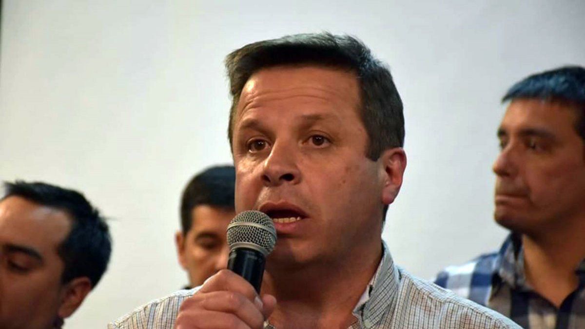 Stefani estudia su gabinete y analiza el presupuesto - Lmneuquen.com