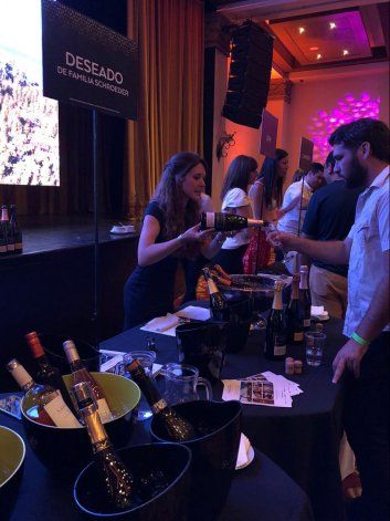  Bodega Familia Schroeder presente con sus principales etiquetas.