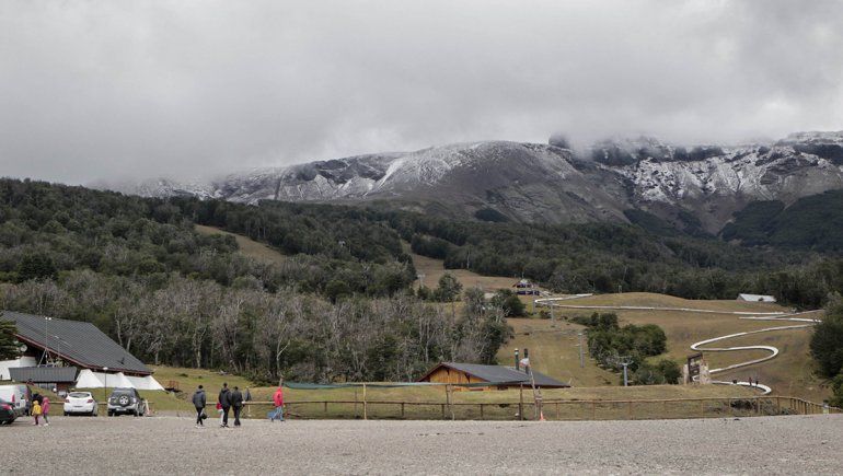 La nieve dijo presente en los festejos de San Martín por los 122 años