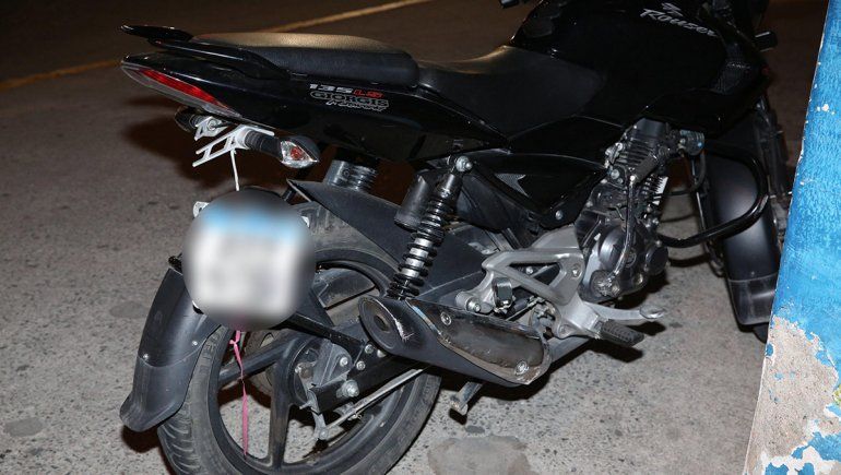 Julieta Prandi atropelló a un motociclista.