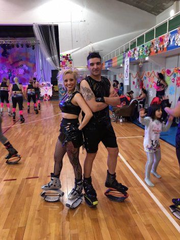 El kangoo jump es una nueva atracción en Neuquén.