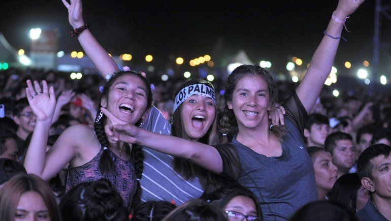 Los Palmeras en la Fiesta de la Confluencia.