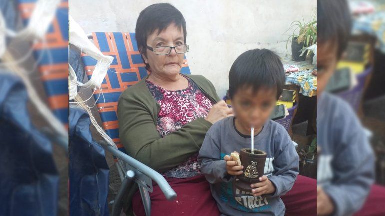 La mamá de Romina es diabética y casi no tiene medicación