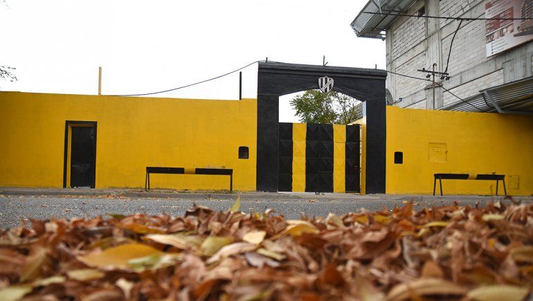 Por el coronavirus, los padres no pueden pagar las cuotas de los clubes.