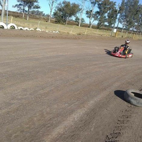 Facundo Ardusso volvió a girar en un karting de tierra después de no hacerlo desde la temporada 2005.